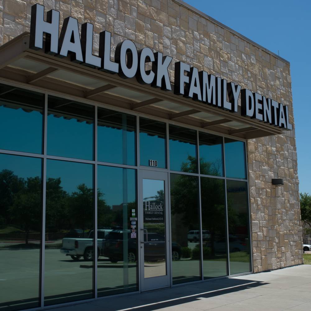 Hallock Family Dental Front View Office